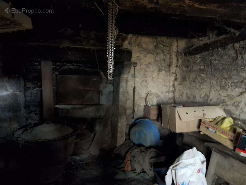 Maison à VILLOSANGES