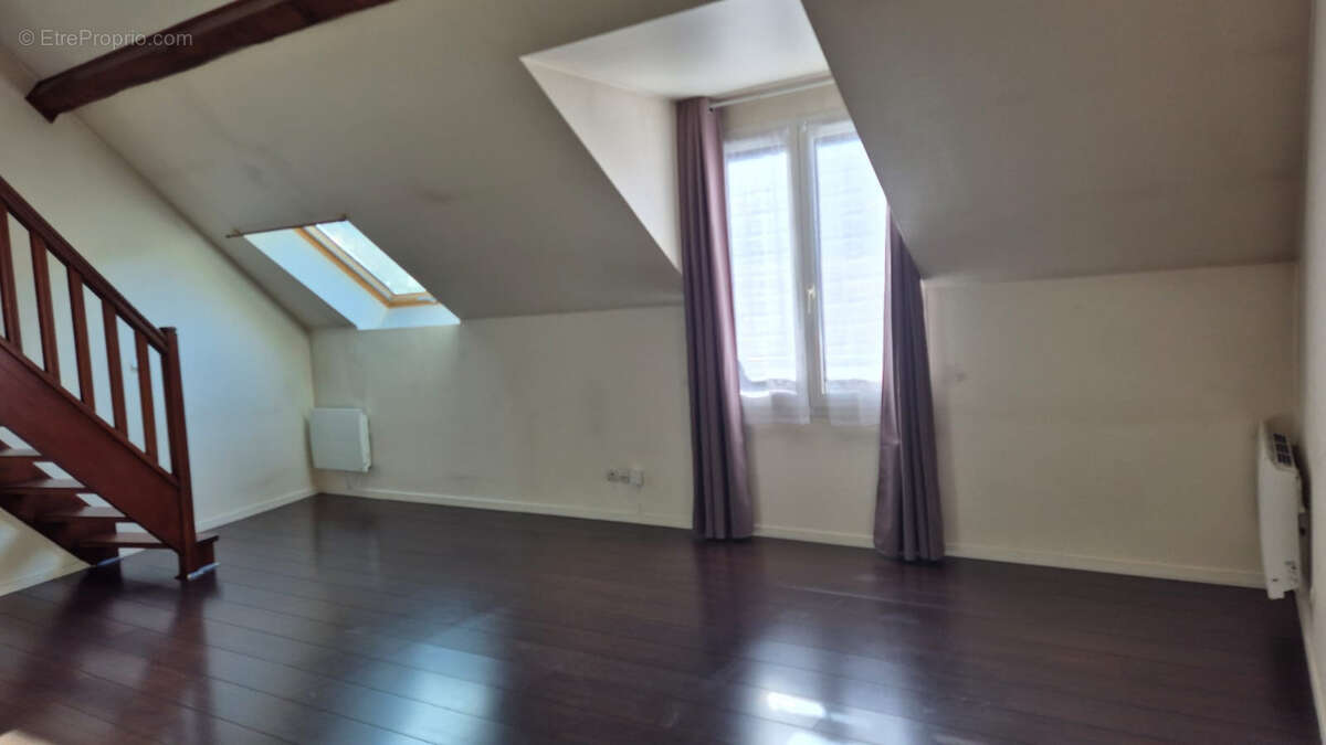 Appartement à CHEVREUSE