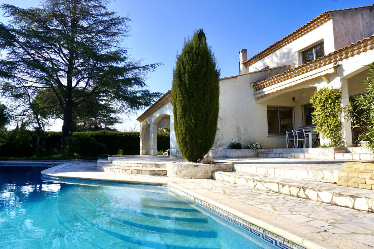 Maison à SAINT-JEAN-DE-VEDAS