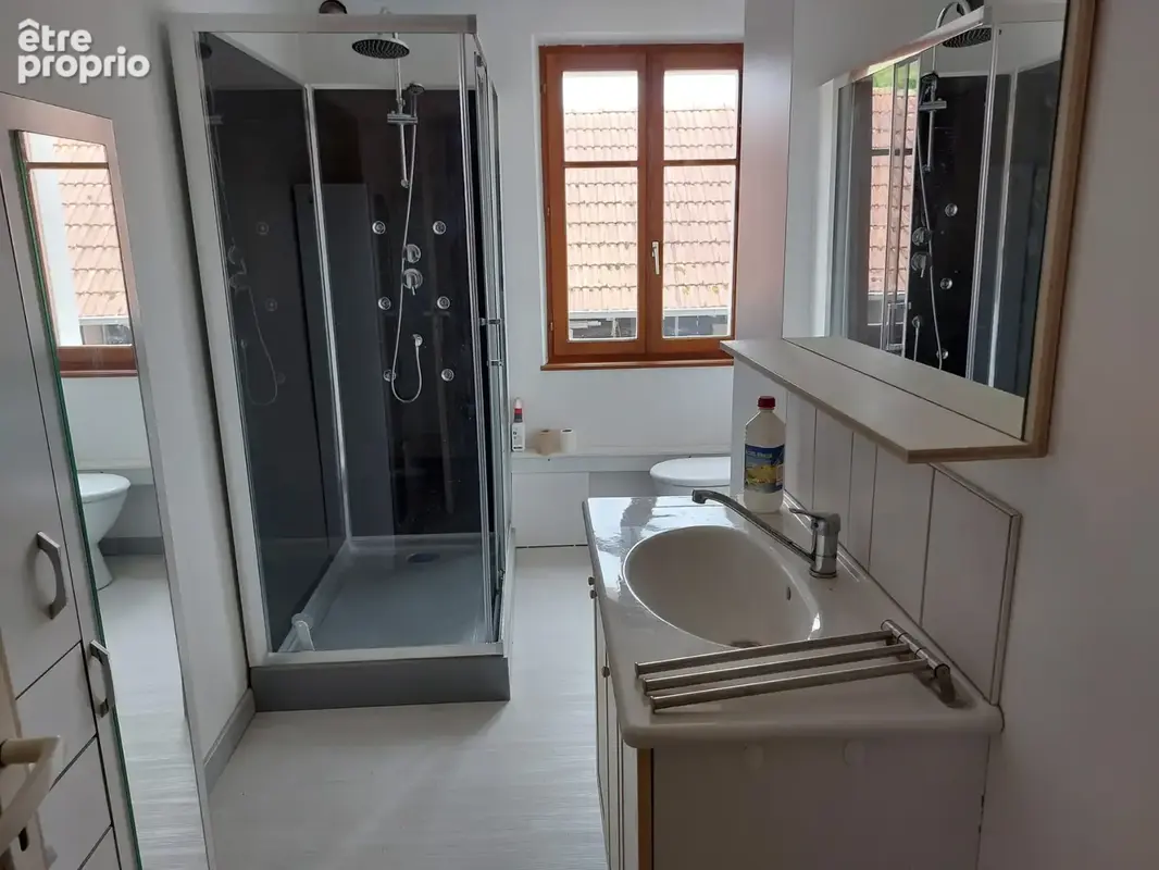 Weiler, ensemble immobilier niché dans un cadre verdoyant, à proximité de la forêt. - photo 6