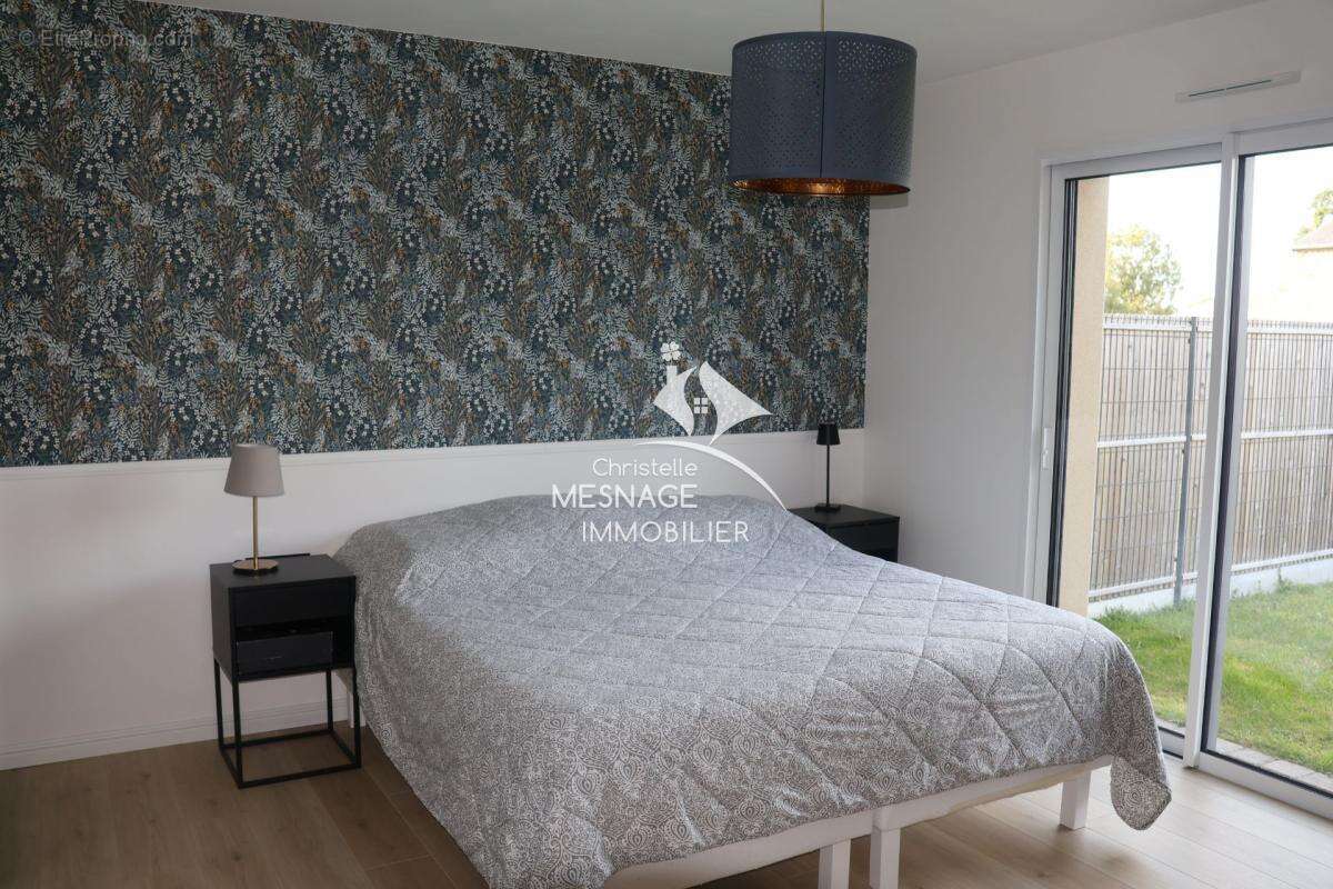 Maison à LE MINIHIC-SUR-RANCE