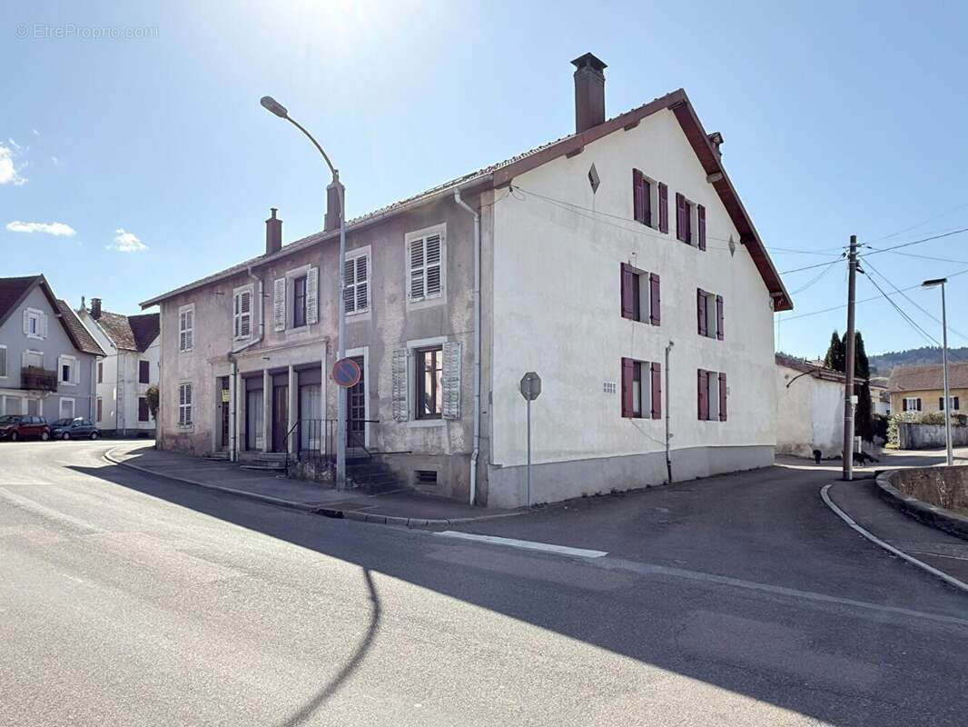 Appartement à LE THILLOT