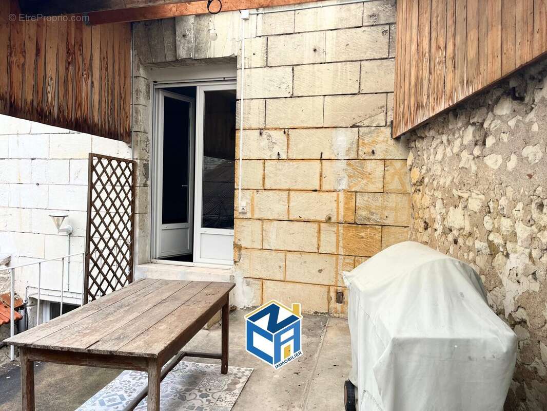 Maison à SAINTE-MAURE-DE-TOURAINE