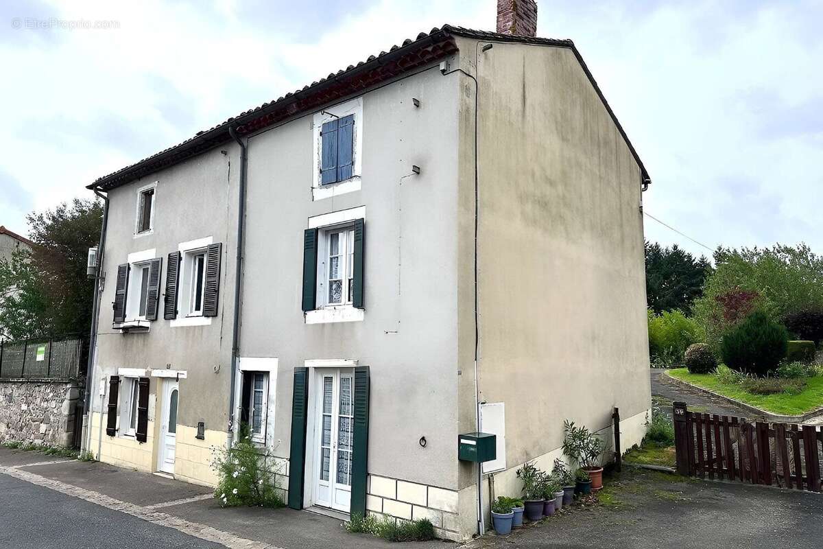 Maison à MANOT