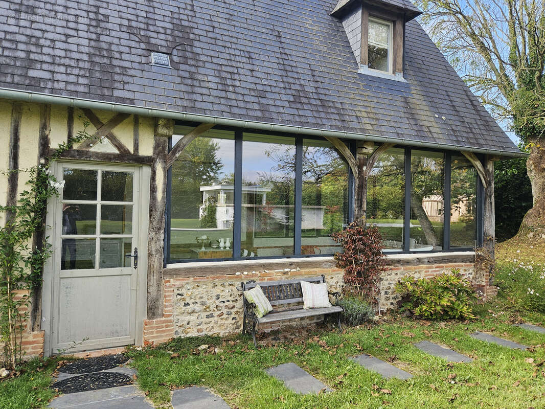 Maison à CORMEILLES