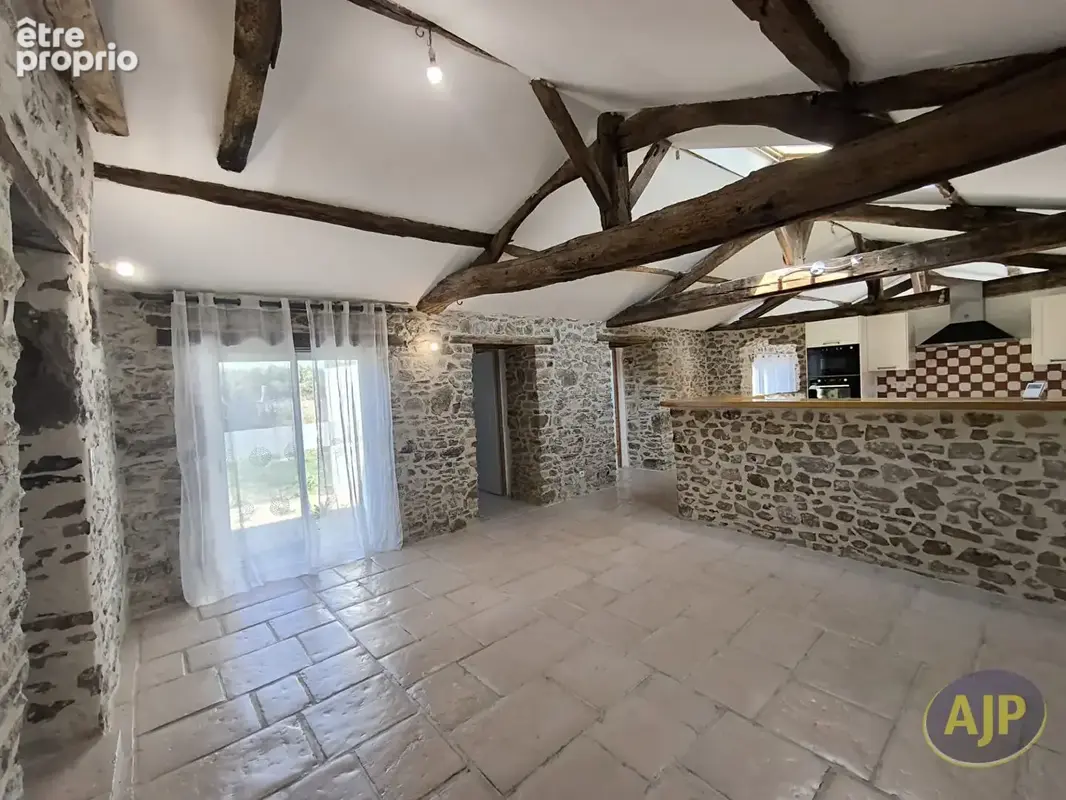 Maison Saint Pere En Retz 10 pièce(s) 235 m2 - photo 3