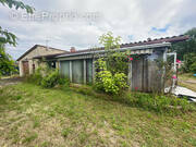 Maison à AMBARES-ET-LAGRAVE