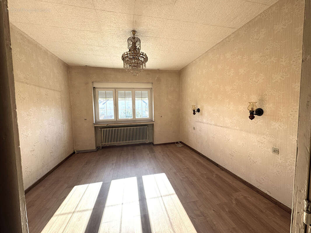 Maison à SAINTE-MARIE-AUX-CHENES