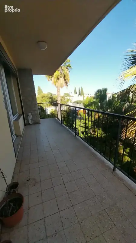 Villa à rénover   à deux pas du centre-ville de hyères les palmiers. - photo 6