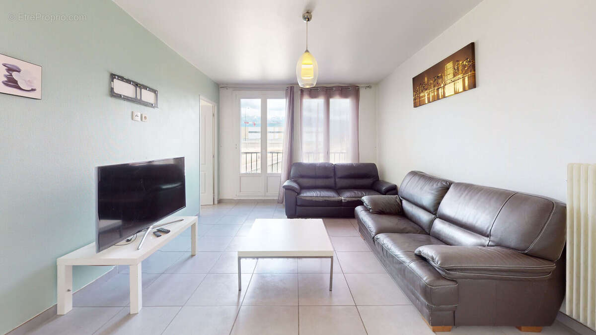 Appartement 4 pièces de 67 m2 - Grenoble - photo 8