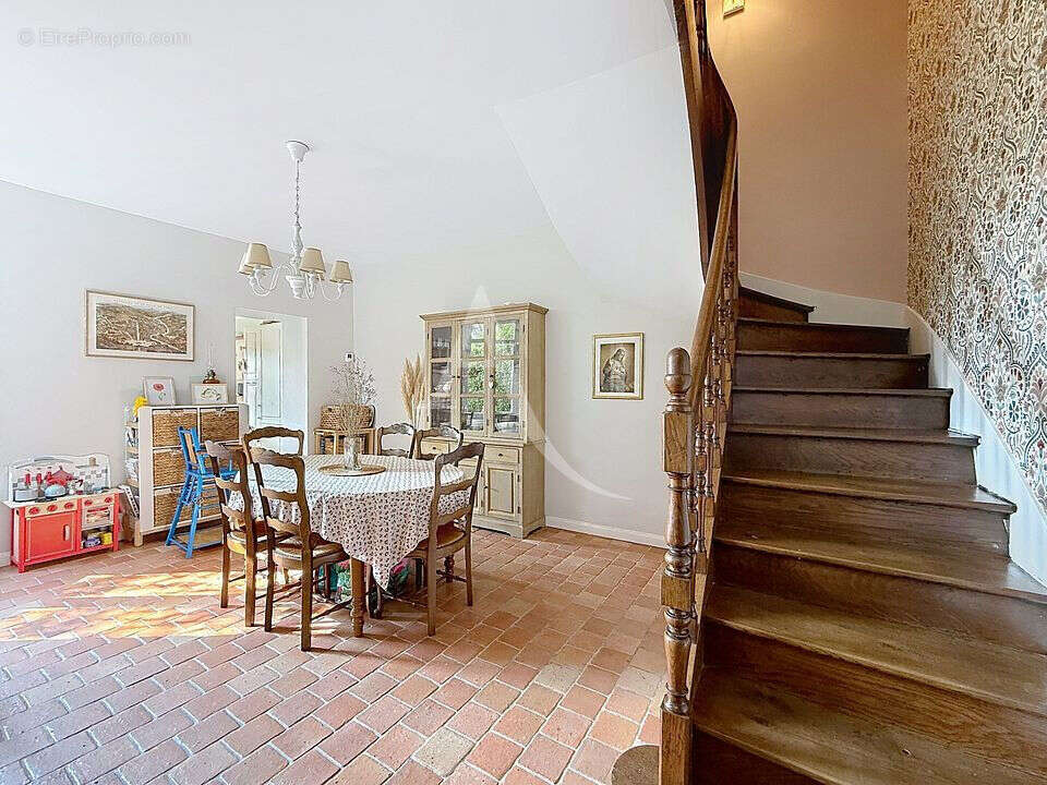 Maison Angers 4 pièce(s) 105 m2 - photo 9