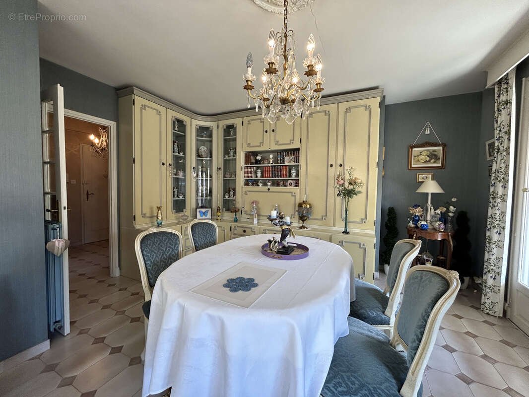 Appartement F4 - photo 3