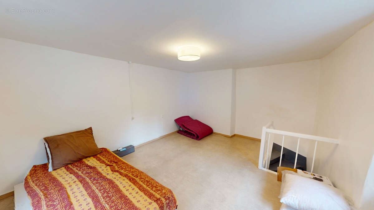 Maison à LIVET-ET-GAVET