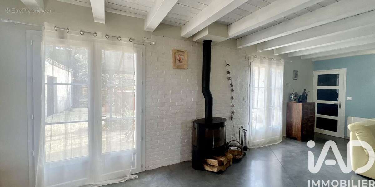 Maison 209 m² à Carsan  - photo 9