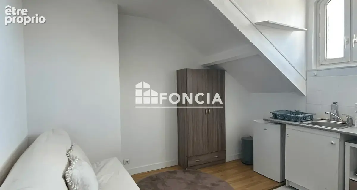 À VENDRE – Charmant studio au cœur de Sceaux – Dernier étage avec ascenseur - photo 2