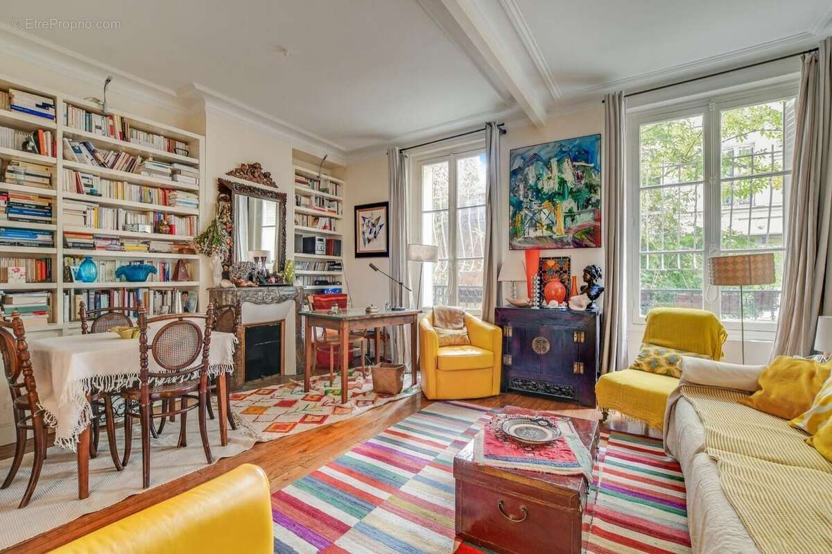 Appartement à PARIS-19E