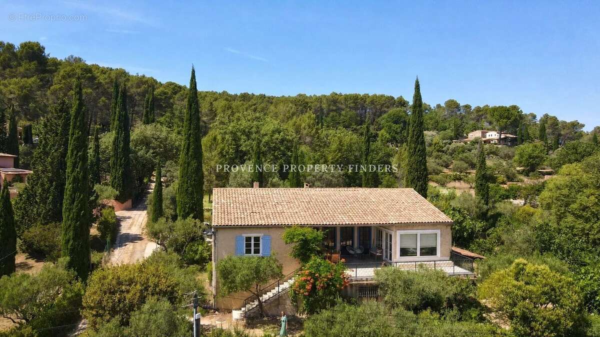 Maison à LORGUES