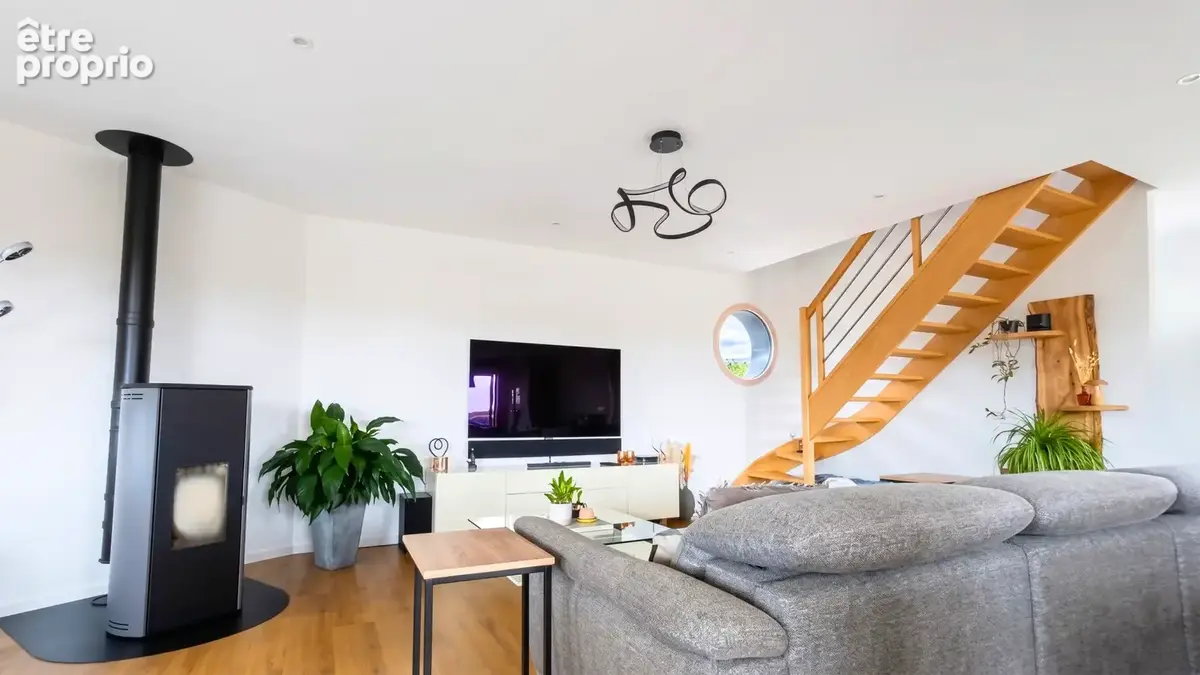 Maison individuelle familiale semi plain Pied. - photo 4