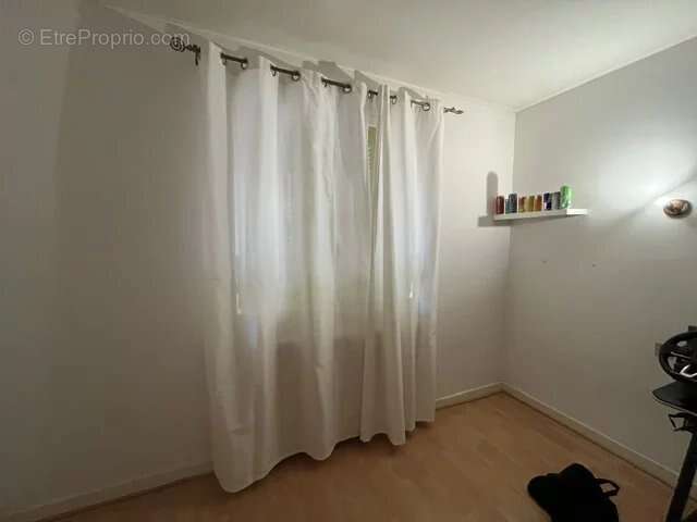 Grande maison et son terrain. Possibilité de 2 logements! - photo 15
