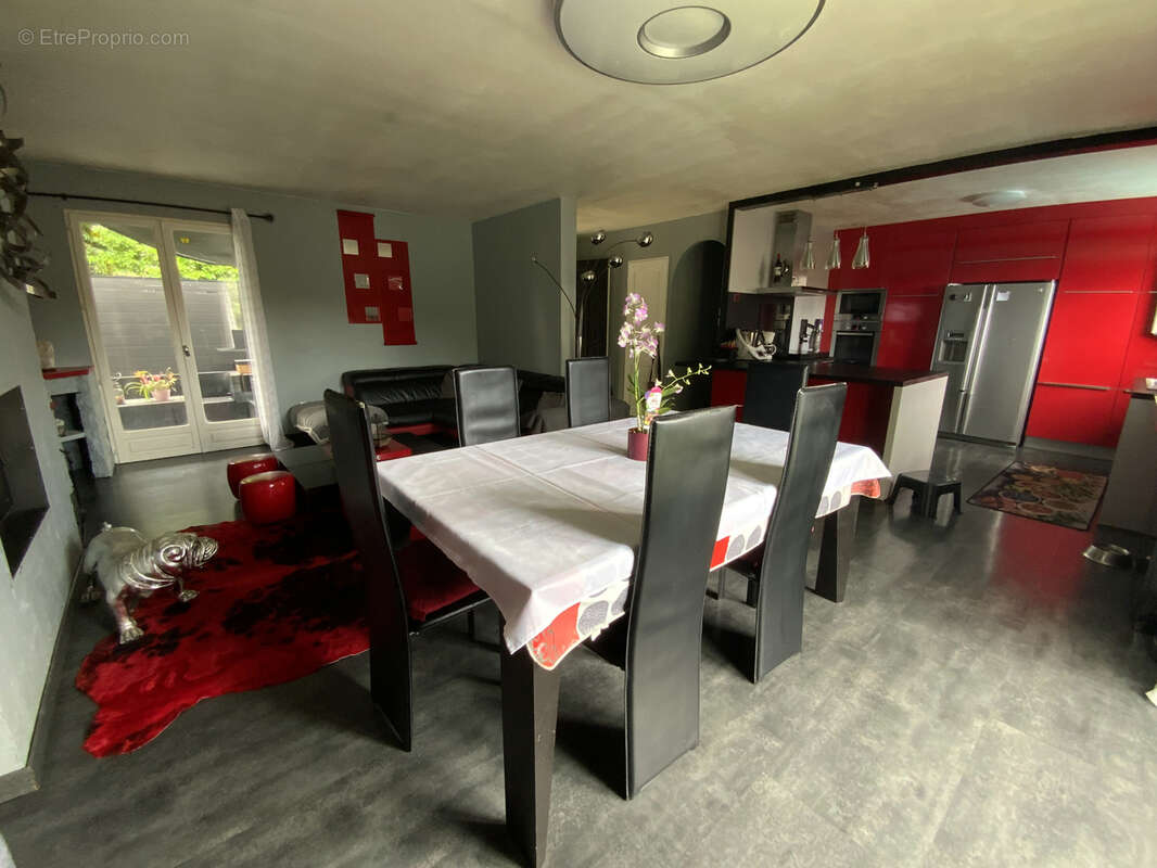 Maison à COLOMBIER-SAUGNIEU