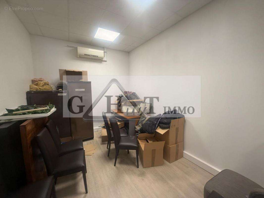 Entrepot bureaux 1292m2 a noisy-le-grand a la vente - photo 12