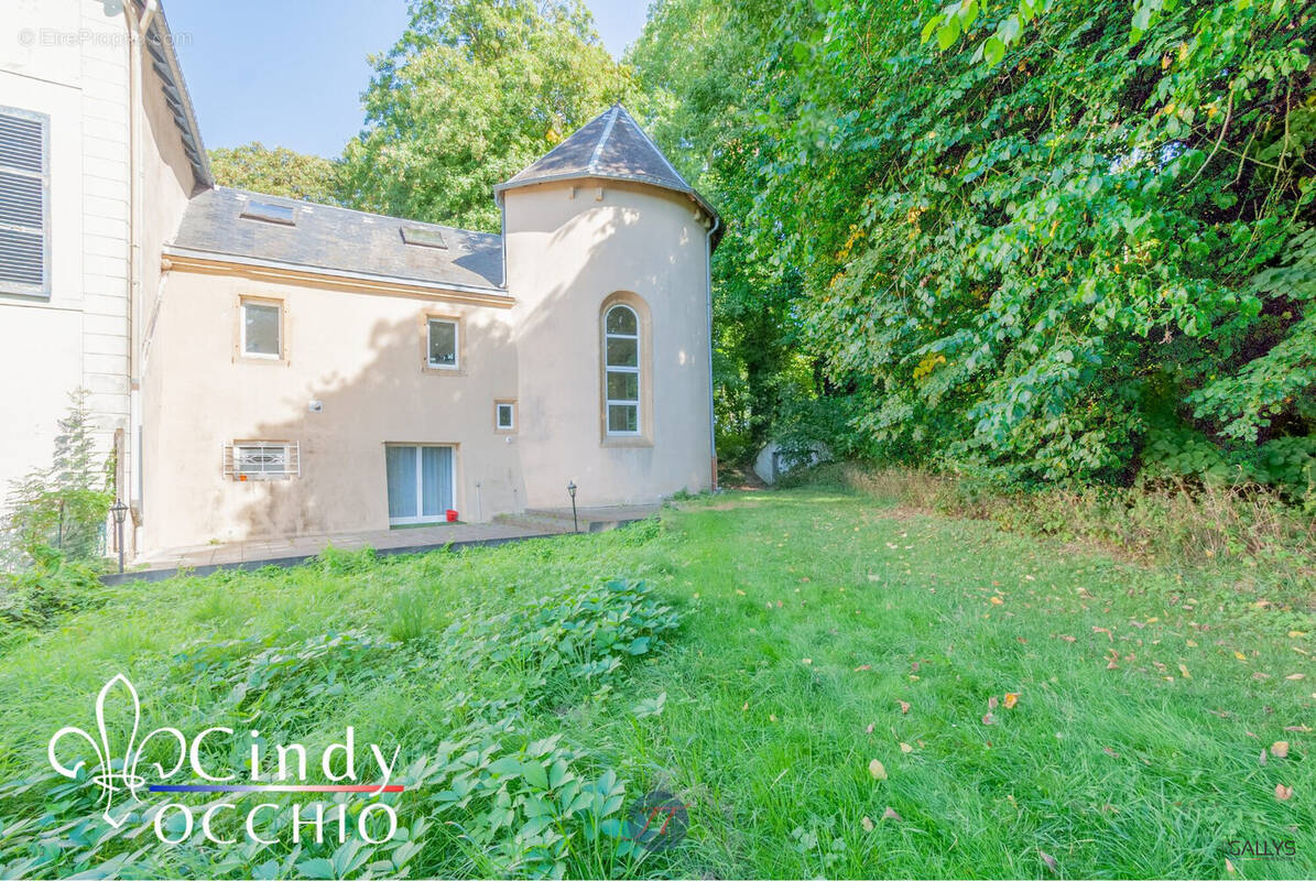 156 m² à Montoy-Flanville  - photo 4