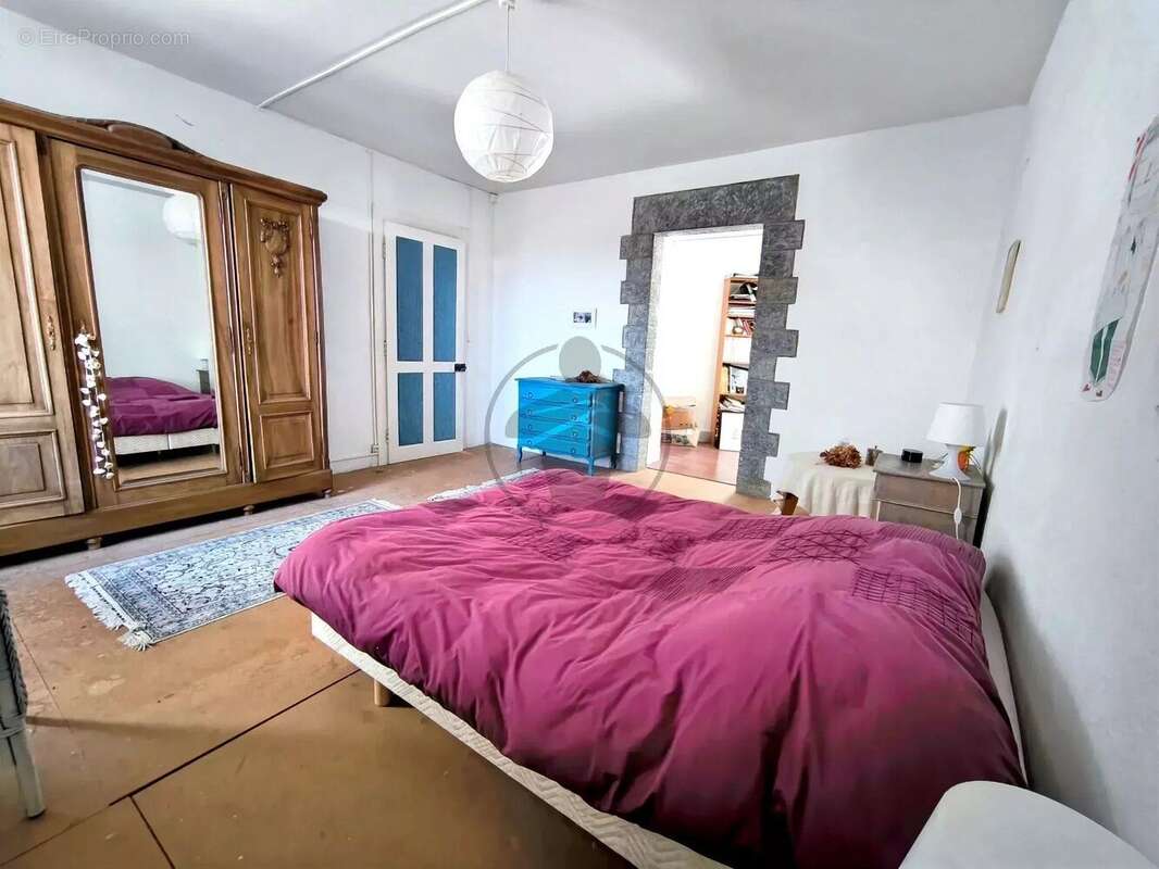 Maison à BAUME-LES-DAMES
