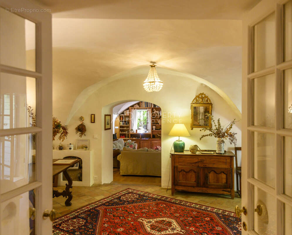 AIR Property Provence - Maison à MERINDOL