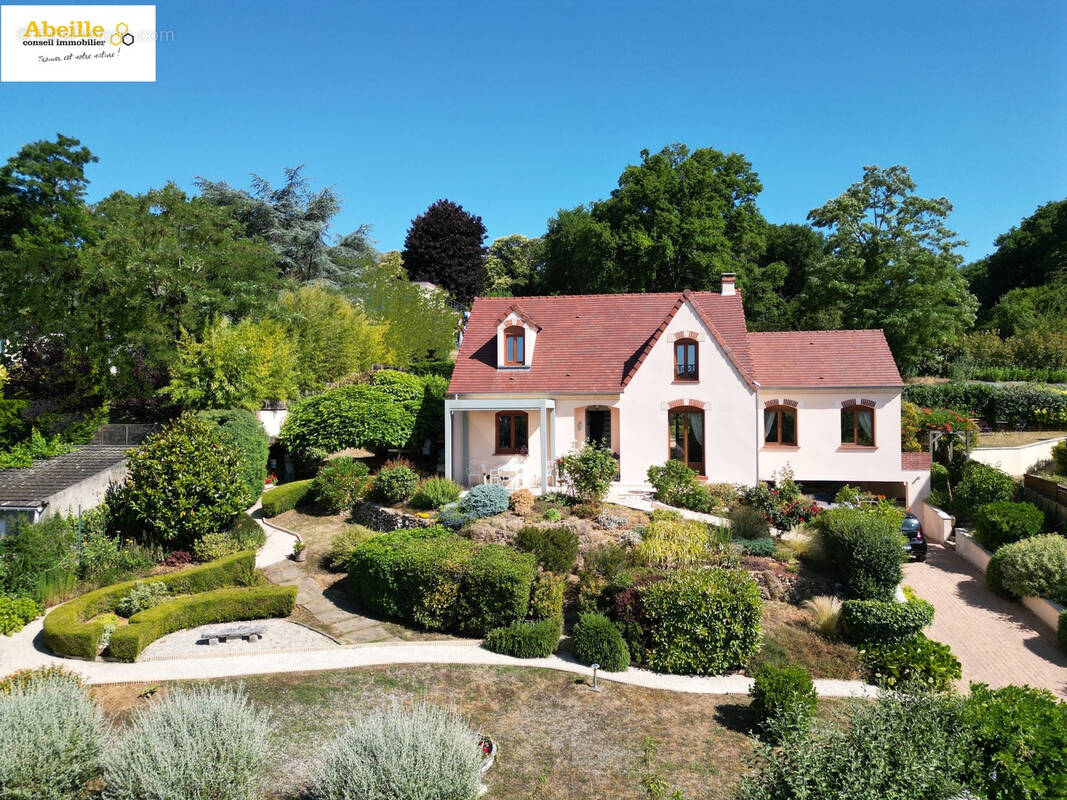 Maison à SAINT-CHERON