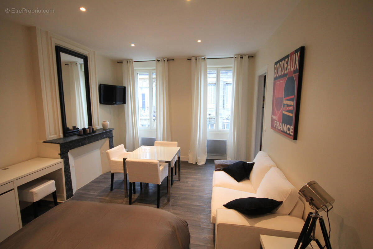 Appartement à BORDEAUX