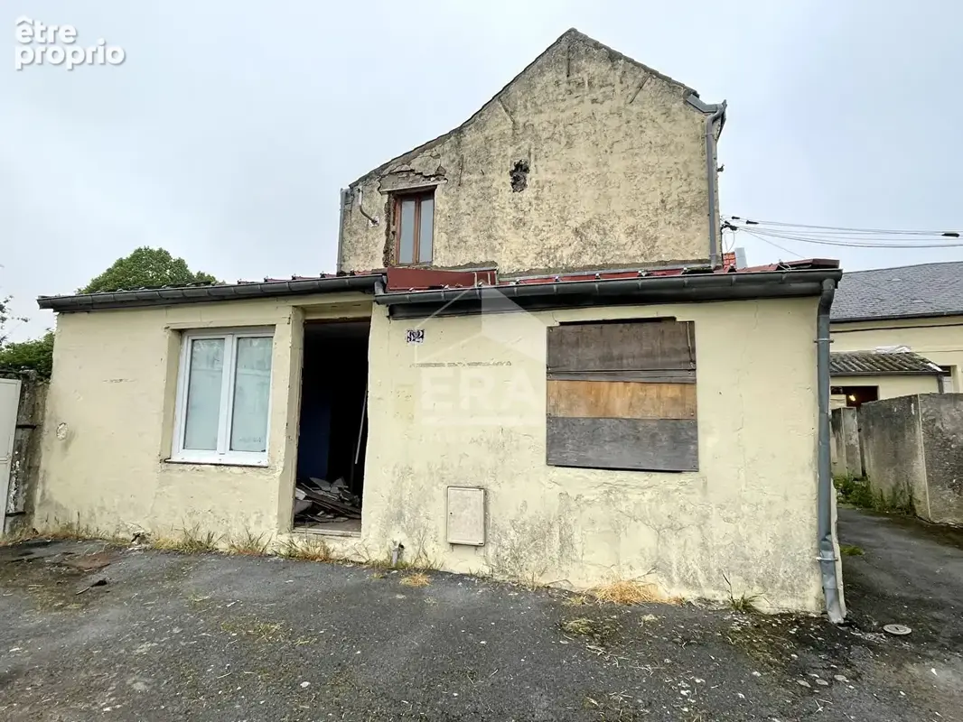 Maison à SAINT-QUENTIN