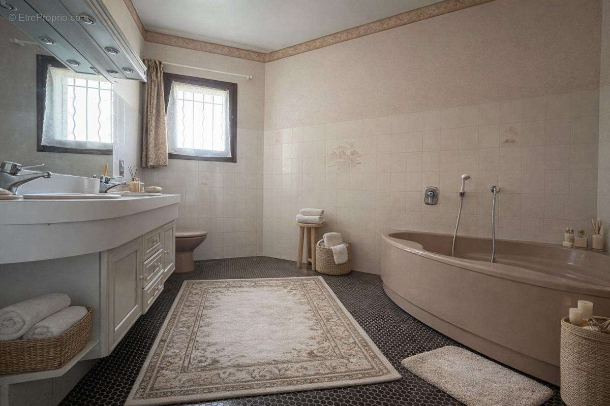 Maison à TOURNEFEUILLE