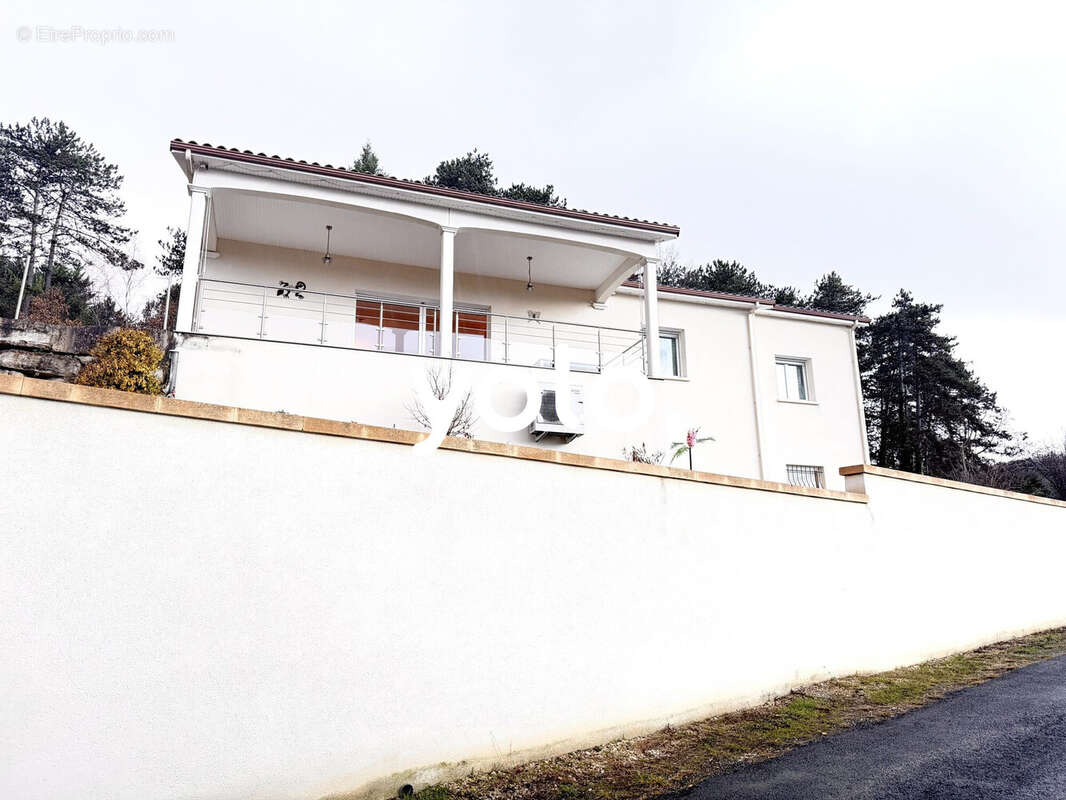 Maison à TRELISSAC