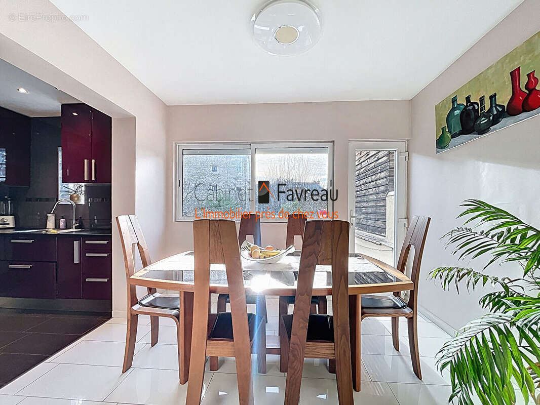 Maison à CHOISY-LE-ROI