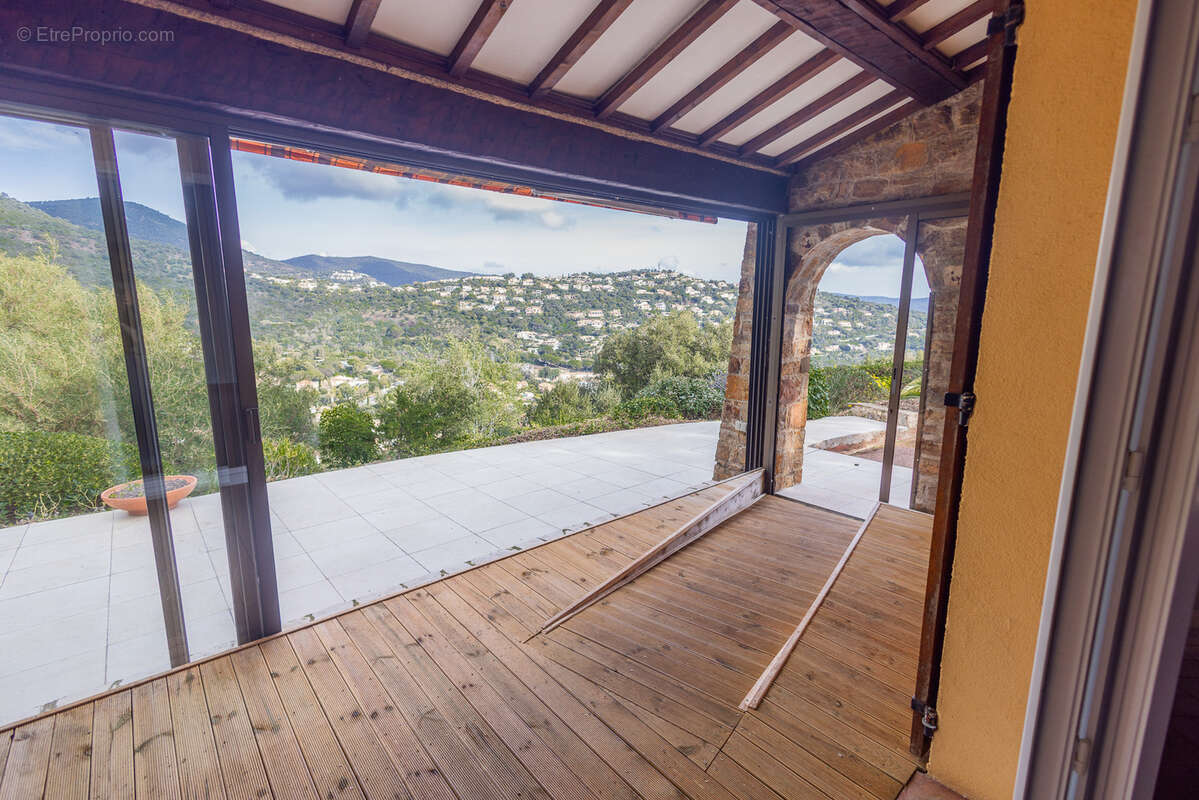 Maison à CAVALAIRE-SUR-MER