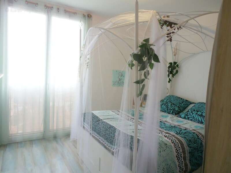 Appartement à MARSEILLE-10E