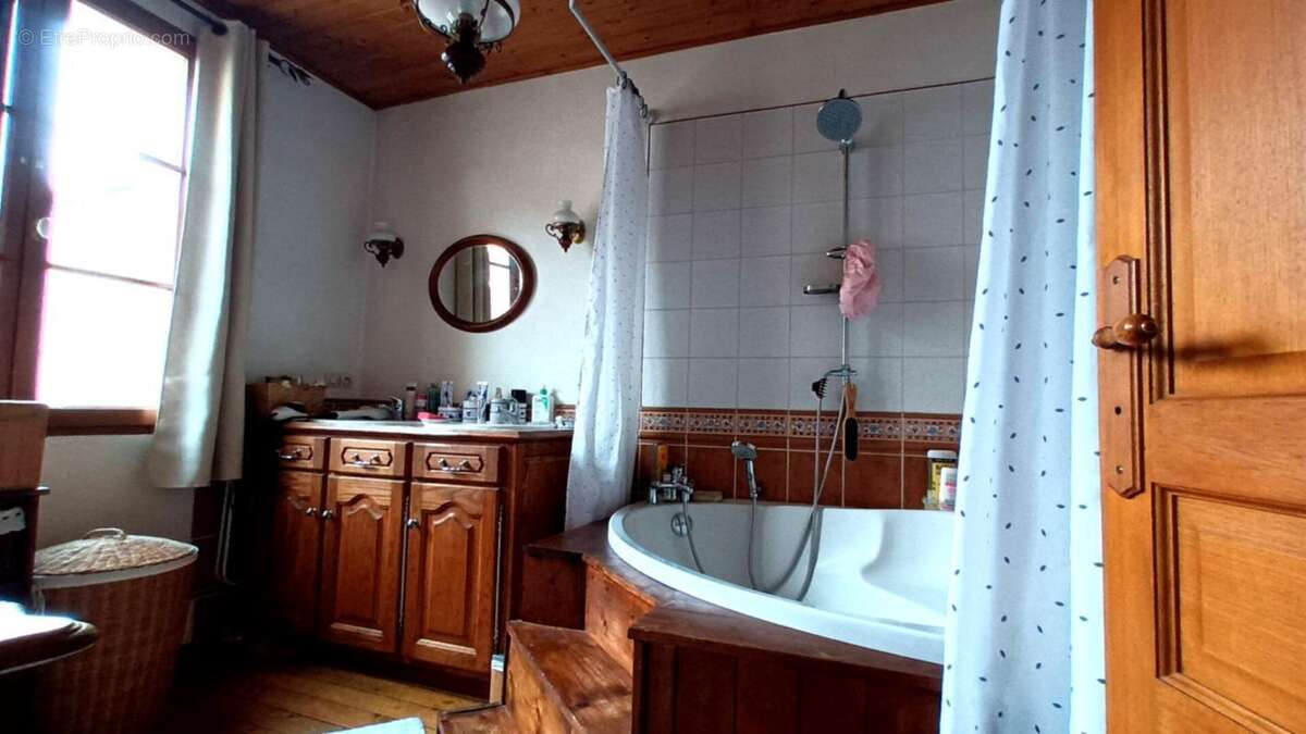 Maison à BEAUMONT-SUR-OISE