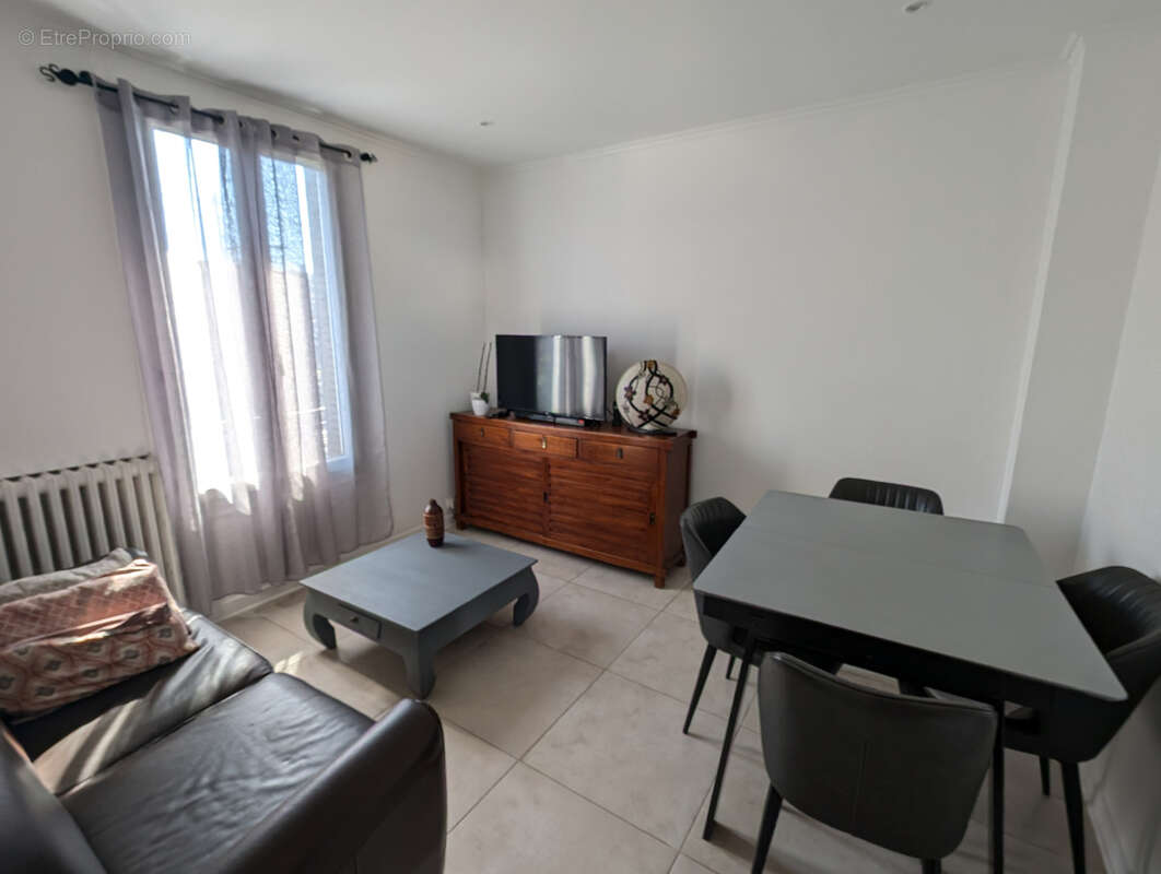 Appartement à VILLENEUVE-LE-ROI