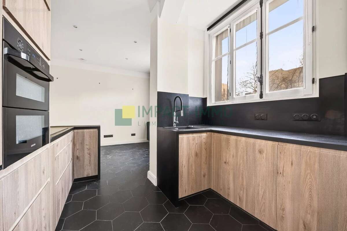 Appartement à CLICHY