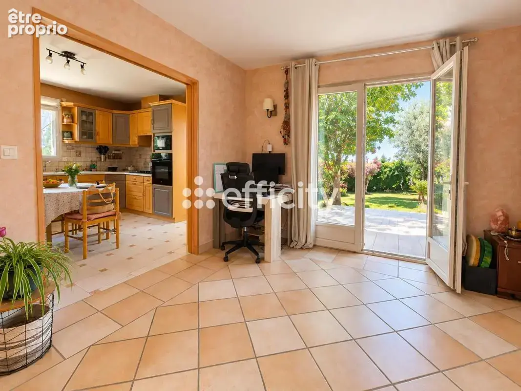 Maison 6 pièces 140 m² à vendre à Monts (37260) - photo 4