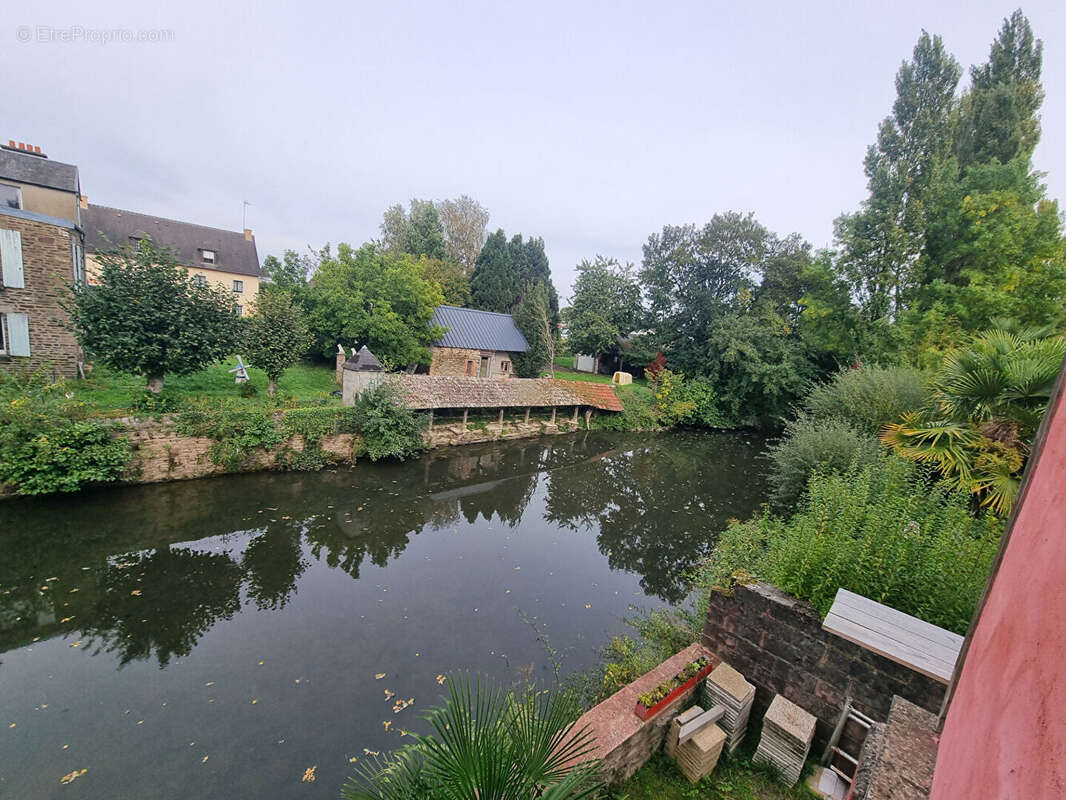 Maison à SAINT-HILAIRE-DU-HARCOUET