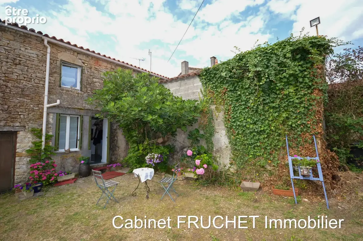 Axe chantonnay - mouilleron-saint-germain  - jolie maison de caractère - photo 13