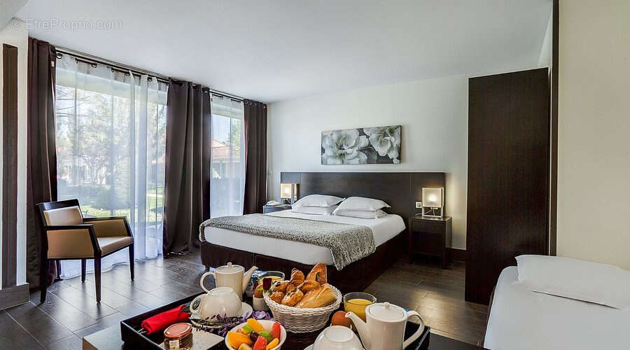 Investissement en residence de tourisme - photo 4