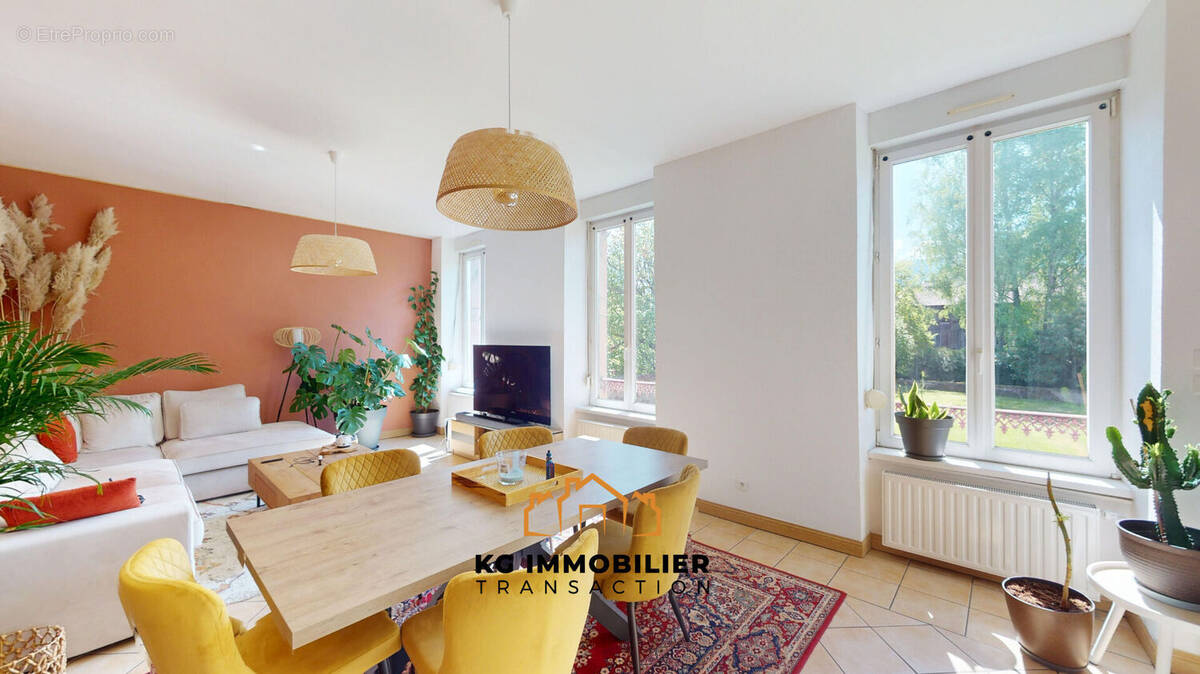 Appartement à CELLES-SUR-PLAINE