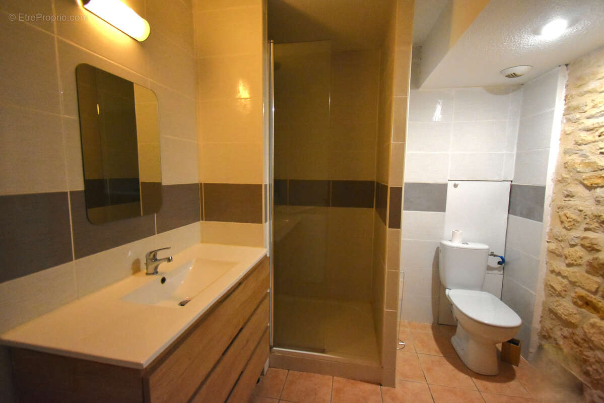 Maison à PUY-L&#039;EVEQUE