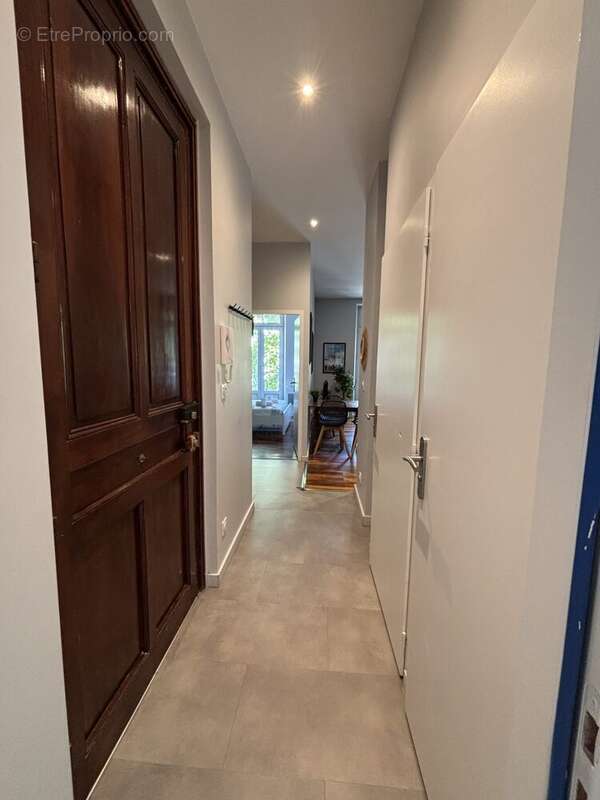 Appartement 55 m² à Grenoble  - photo 7