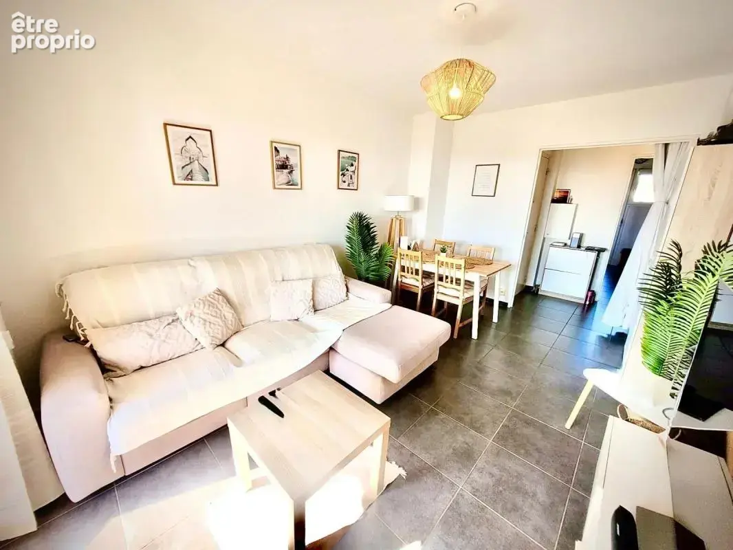 CAGNES SUR MER Cyrille Besset 3P 51m² vue mer terrasse garage - photo 3