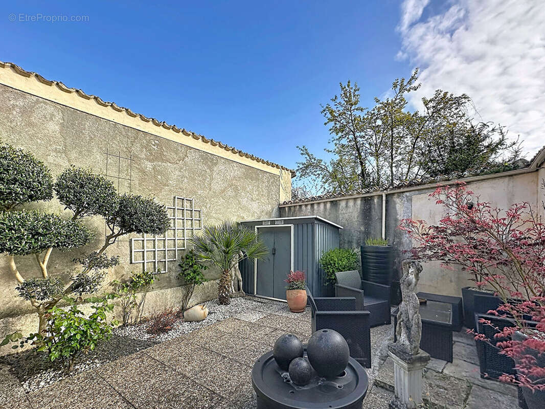 Maison à GENCAY