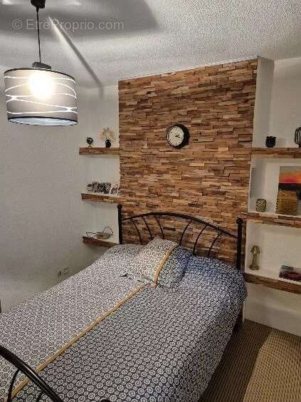 Appartement à PONT-DE-VEYLE
