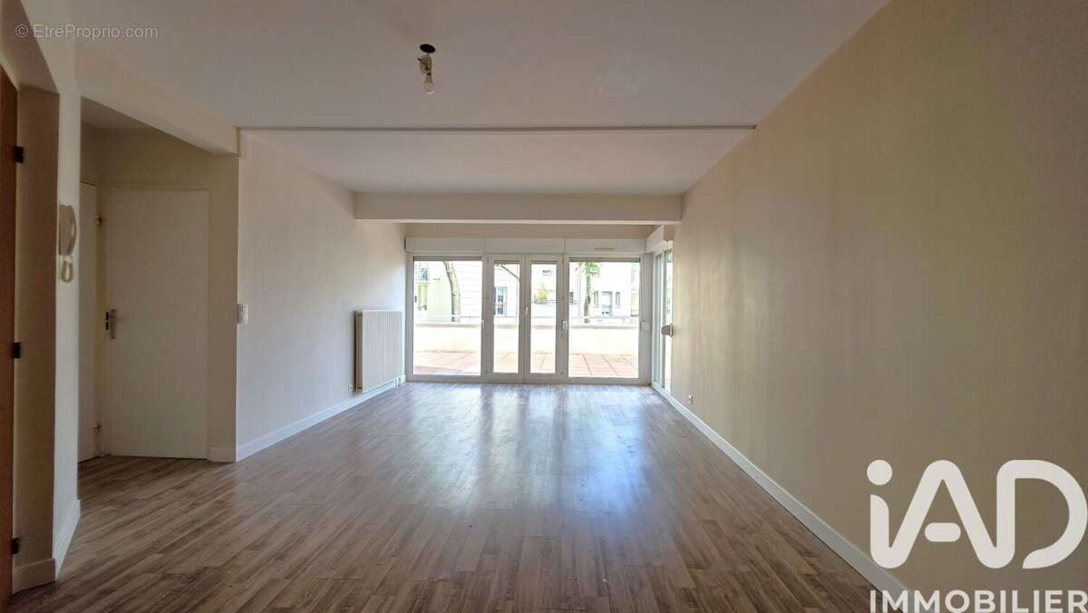 Photo 3 - Appartement à REIMS